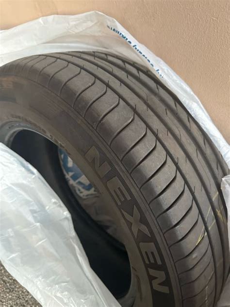 Gume Nexen 235/60/18 ljetna 4 kom.