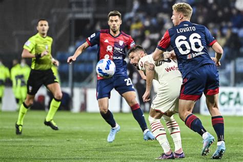 Confira Fotos De Cagliari X Milan Pelo Campeonato Italiano Gazeta