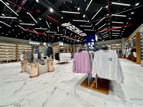 KOREAN LIFESTYLE BRAND MLB OPENS FIRST FLAGSHIP STORE AT MANDARIN - oggsync.com