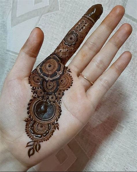 Pin By Aradhya On Henna Mendi Mehndi Designs For Fingers Mehndi