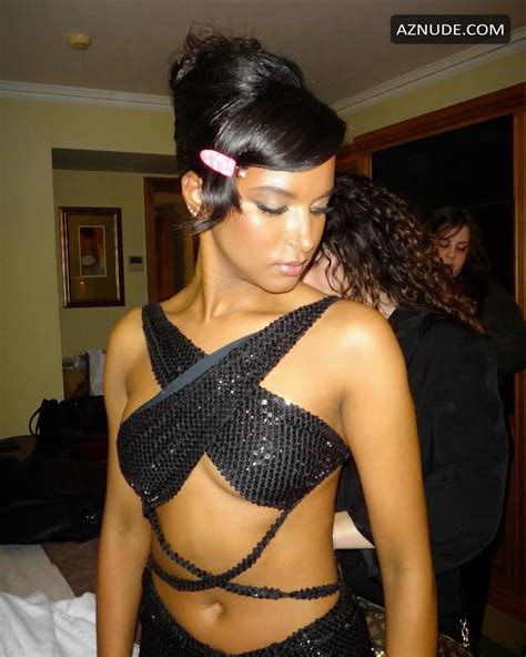 SORAIA TAVARES Nude AZNude