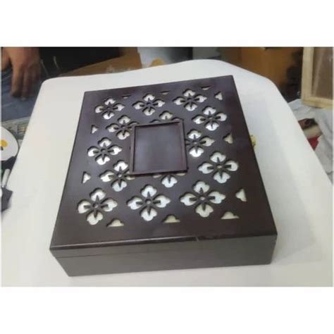 Corporate MDF Gift Box Thickness 6mm Design Pattern Laser Cut At Rs