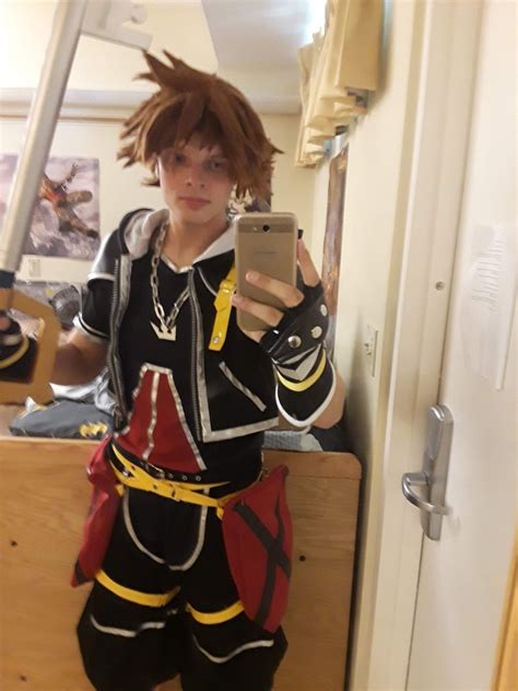 Kingdom Hearts Sora Cosplay for sell : r/KingdomHearts