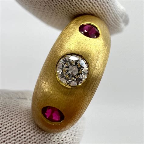 Vintage Cartier Diamond Ruby Daphne K Brushed Gold Three Stone Domed