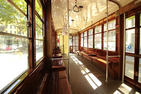 Aż 29 rannych zostało w zderzeniu dwóch tramwajów w Łodzi Twoja Łódź