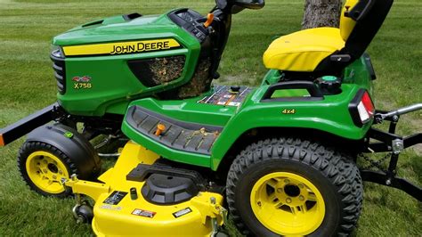 John Deere X758 Diesel Striping With A 3 Point Hitch X700 Series Youtube