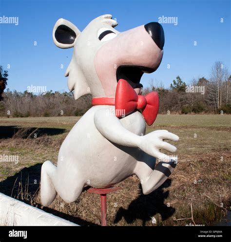 Boo-Boo Bear Statue in Bolton North Carolina Stock Photo - Alamy