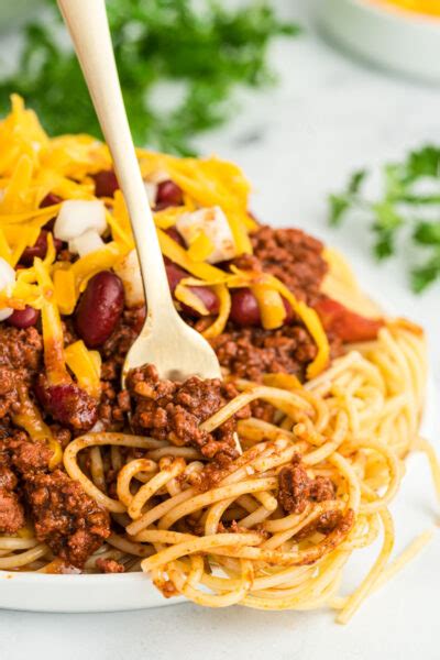 Slow Cooker Cincinnati Chili - The Magical Slow Cooker