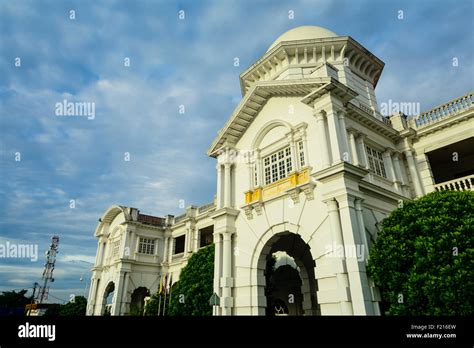 Ipoh Railway Station In Ipoh Perak Stock Photo Alamy