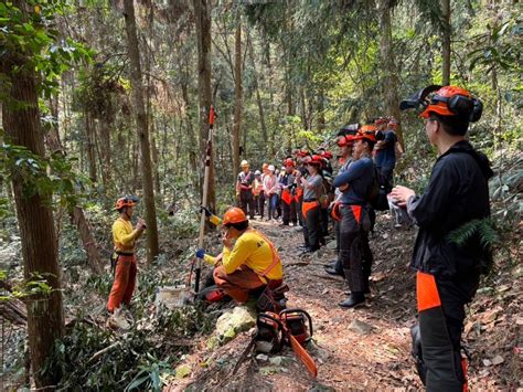 訊息專區 林業保育新聞 推動國產材產業振興 林業及自然保育署臺中分署辦理專業訓練 精進伐木安全知能