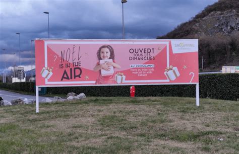 Banderole publicitaire ou bâche publicitaire sur mesure à Annemasse ou