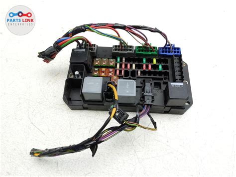 2010 2015 Jaguar Xj X351 Rear Right Fuse Box Power Relay Block Control Module