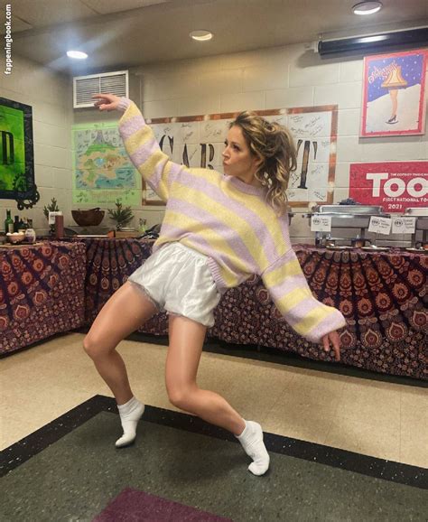 Lindsey Stirling Lindseystirling Nude OnlyFans Leaks Fappening FappeningBook