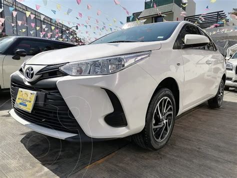 Toyota Yaris Sedan Core Aut Usado 2022 Color Blanco Precio 294 500