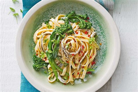 White Anchovies Chilli Garlic And Lemon Fettuccine Recipes