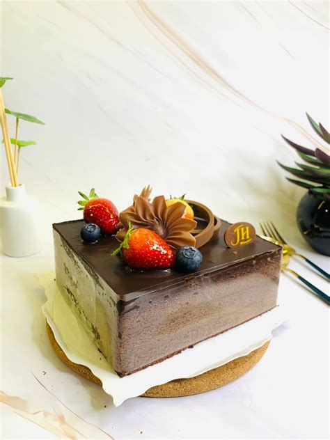 JH Bakery - Cakes 500g – CCH FLORIST | Fast Flower Delivery Melaka ...