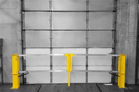 EdgeSafe™ Loading Dock Safety Gate Material Handling 24/7, 52% OFF