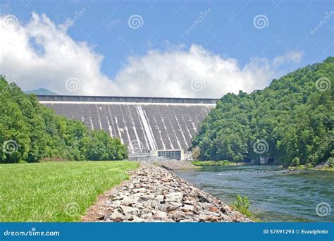 Fontana Dam (horizontal) stock image. Image of stream - 57591293