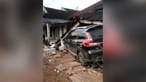 Sopir Hilang Kendali Saat Lewat Jalan Raya Desa Serdang Bangka Selatan