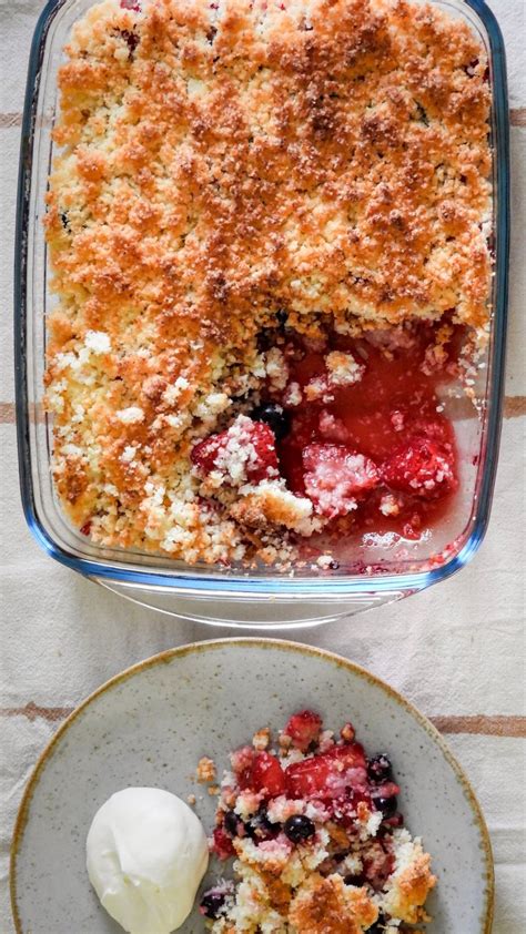 Crumble de frutos rojos sin TACC postre sin gluten fácil y económico