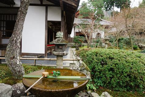 9 Beautiful Japanese Zen Temples And Gardens In Kyoto • Outside Suburbia