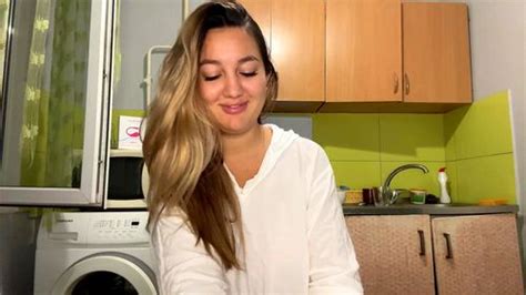 Watch Wanking Blonde Wanking Amateur Porn SpankBang