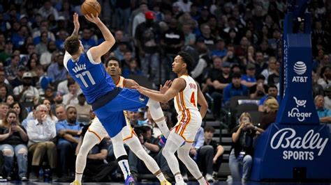 Kyrie Irving Luka Doncic Power Mavs Past Hawks Yardbarker