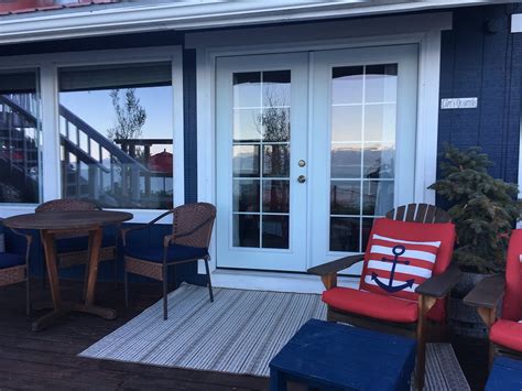 THE ALASKA BEACH HOUSE - Prices & Cottage Reviews (Homer)