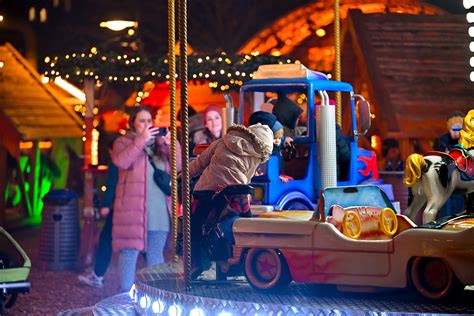 Weihnachtsmarkt Düsseldorf Weihnachtszauber auf dem Areal Böhler