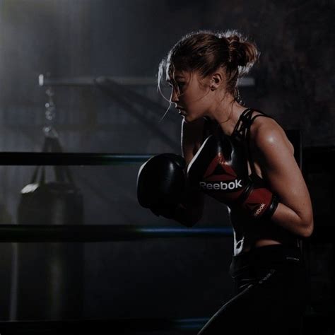 Pin By 🦇 On Sports Boxing Girl Workout Aesthetic Kickboxing