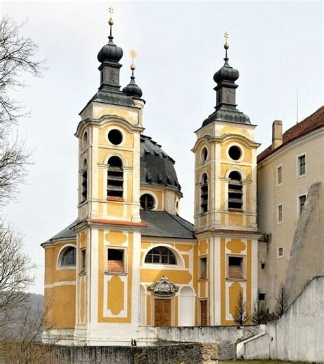 Monumentální zámek Vranov nad Dyjí se zalíbil vrápencům a netopýrům