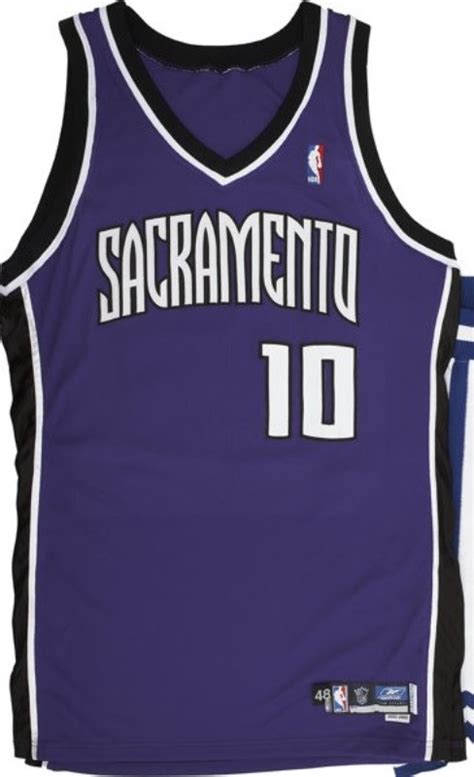 Sacramento Kings 2002-2006 Away Jersey