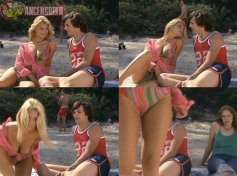 Naked Jessica Simpson In That 70s Show