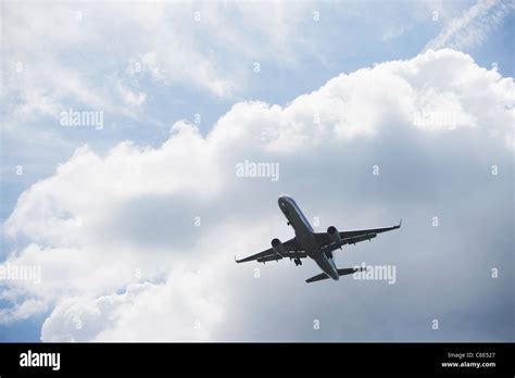 USA, New York State, New York City, airplane in flight Stock Photo - Alamy