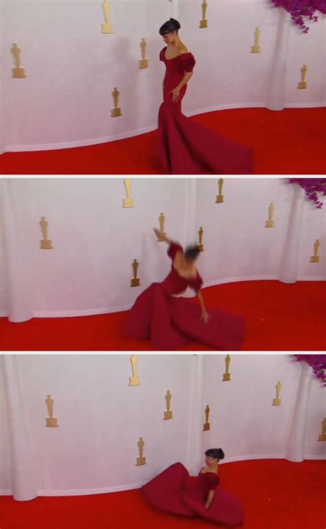 Celeb Extra Phun: The Most Embarrassing Celeb Moments! - 7prnpvs
