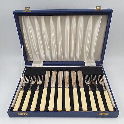 Fish Knives And Forks In Antique Silver Plated Cutlery For Sale Ebay