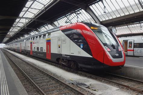 Sbb Twindexx Triebz Ge Bei Der Einfahrt Im Bhf