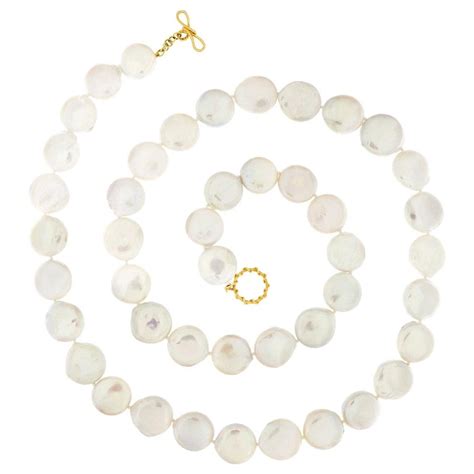 Freshwater Coin Pearl Necklace For Sale At 1stdibs