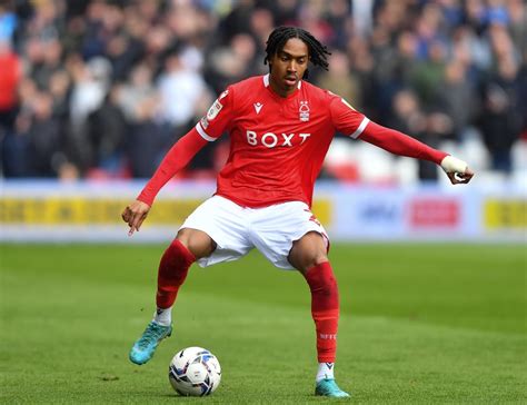 Brentford want Djed Spence in £15m transfer raid for Middlesbrough wing ...