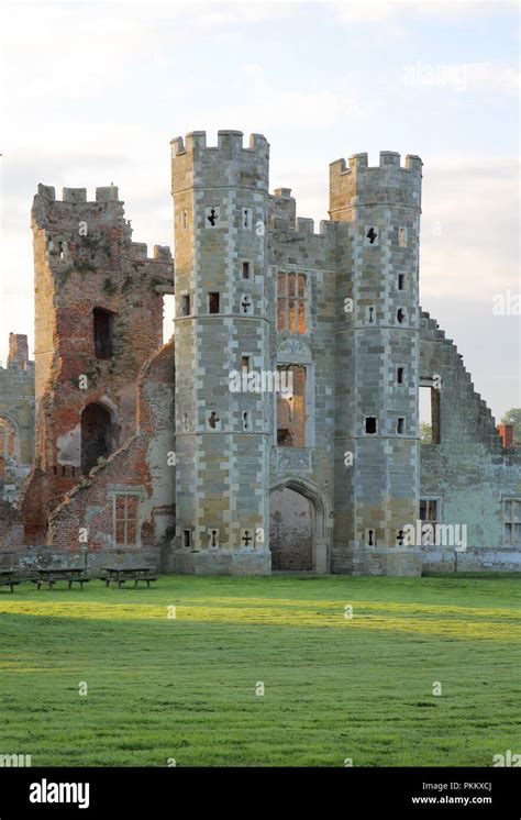 the ruins of cowdray house in cowdray park west sussex Stock Photo - Alamy