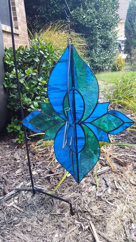 110 Stained Glass Garden Art Ideas In 2021 Glass Garden Art Stained Glass Glass Garden