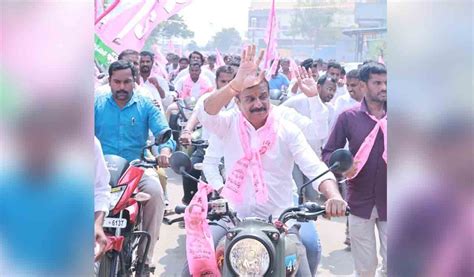 Telangana Several Congress Bjp Leaders Join Brs In Dubbaka Telangana