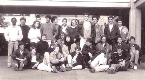 Photo De Classe 1eres De 1988 Lycée De La Plaine De Neauphle Copains