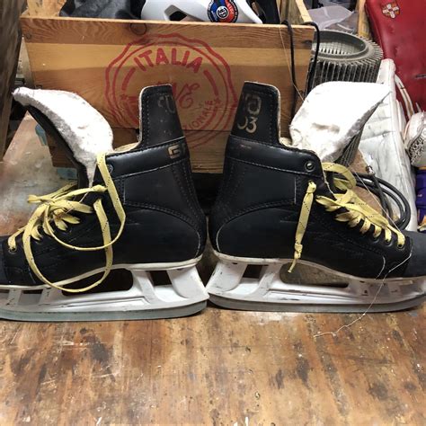 Graf Hockey Skates Size 8 | SidelineSwap