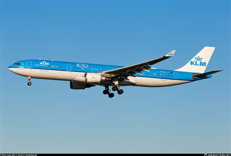 Ph Aka Klm Royal Dutch Airlines Airbus A Photo By Severin