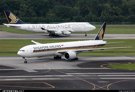 V Swi Boeing Er Singapore Airlines Fablee Jetphotos