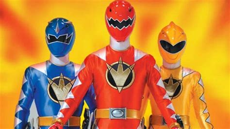 Power Rangers saison 12 Dino Tonnerre épisode 1 Le jour du dinosaure