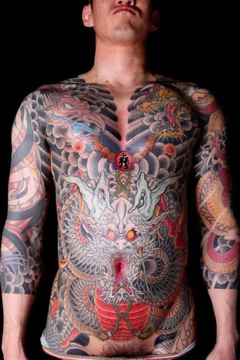 Incredible Yakuza Dragon Tattoos To Add An Edge