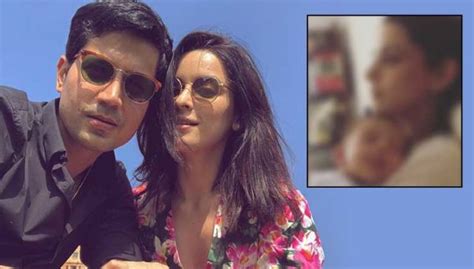 Ekta Kaul And Sumeet Vyas Finally Reveal The Face Of Their Son Ved View Pic