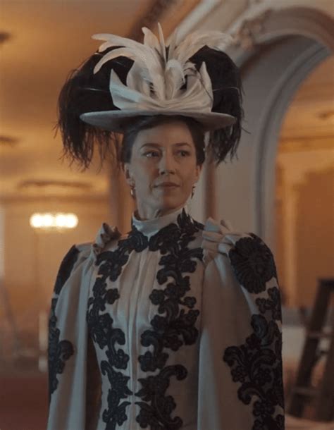 Bertha Russells Best Costumes From Season Of The Gilded Age